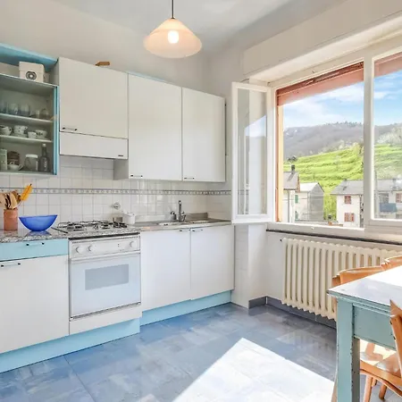 3 Bedroom Stunning In Feriehus Rezzoaglio